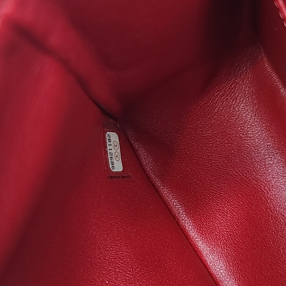 Chanel Classic Quilted Calfskin Medium 2.55 Reissue Red Double Flap Bag NWT/NIB - Picture 14 of 17